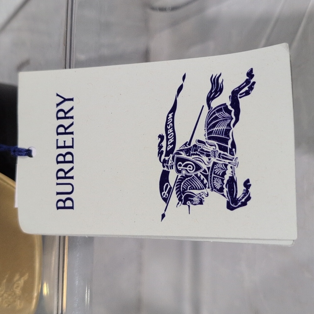 Burberry Brushed Shield Buckled Black Pebbled Leather Skinny Belt $465 Retail - Picture 4 of 9